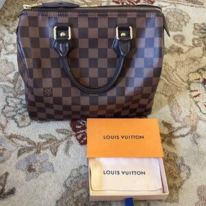 Louis Vuitton Speedy